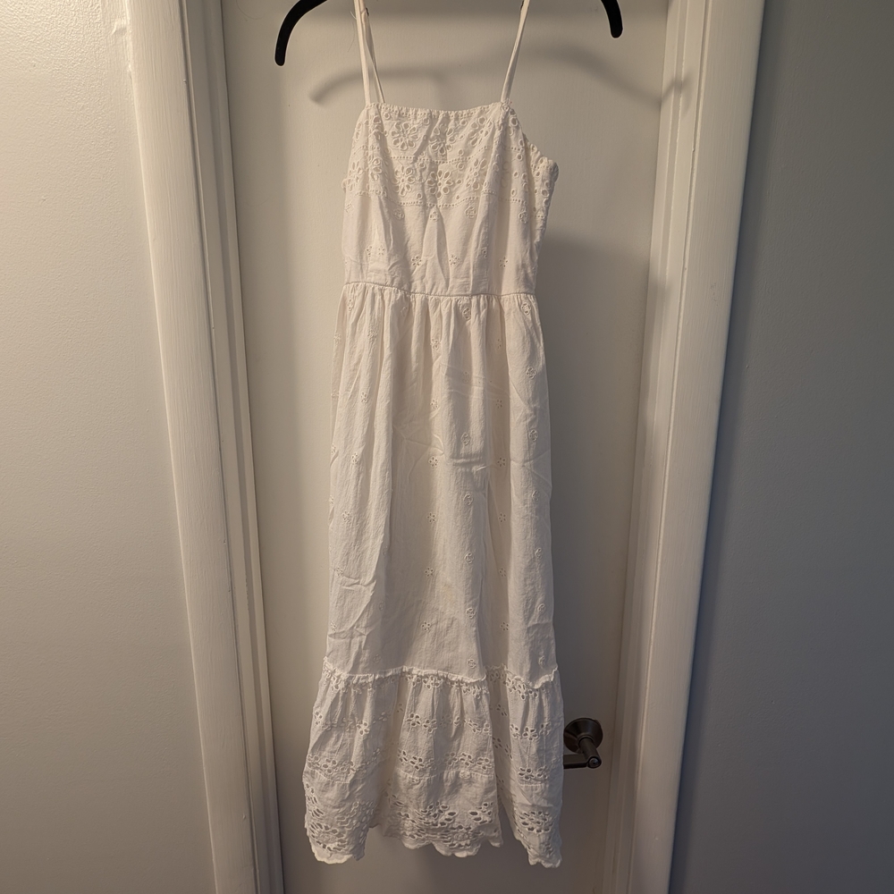Japna White Textured Floral Dress
